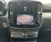 Notranja slika - Volvo XC40 - B3 P Core Avt. - 15 - Predogledna slika