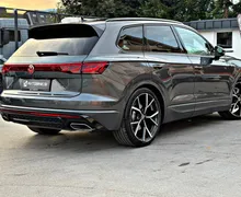 Notranja slika - Volkswagen Touareg - 4MOTION•R-LINE•PANO•MASAŽA•ZRAČNO•1LASTNIK•KOT N.. - 8 - Predogledna slika