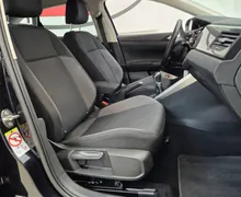 Notranja slika - Volkswagen Taigo - 1.0 TSI Life 85  115 - 10 - Predogledna slika
