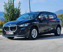 Zunanja slika - BMW Serija 2 - 220i Active Tourer Avt.,KAMERA,KLJUKA,.. - 3 - Predogledna slika