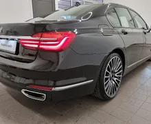 Zunanja slika - BMW Serija 7 - : 750d xDrive HUD ACC Pano Harman Kardon - 4 - Predogledna slika