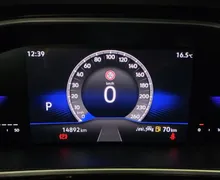 Zunanja slika - VW T-Roc - 1,5 TSI BMT R-Line DSG 1.LAST SLO VIRTUAL KAM iQLED - 12 - Predogledna slika