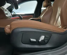 Notranja slika - BMW serija 5: - 530d xDrive |M-Sport|Pano|4WS|Kamera|HUD|Memory| - 9 - Predogledna slika