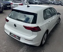 Zunanja slika - Volkswagen Golf - 2.0 TDI Life 85 Navi-Tempomat-Led-Slo-Prvi Lastnik - 7 - Predogledna slika