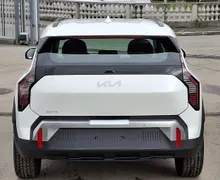 Zunanja slika - KIA EV3 - 58.3 kWh baterija. 150 kW  204 KM  Star + TČ - 3 - Predogledna slika
