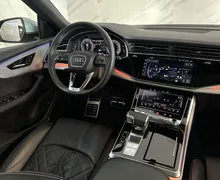 Notranja slika - Audi Q8 - 50TDI|Q|S-Line|Pano|SoftC|Zračno|ACC|Hlaj|360K| - 12 - Predogledna slika