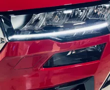 Zunanja slika - Škoda Karoq - TOUR-1.0 TSI 81kW-LED-ALU-KLJUKA-GRETJE VOLANA... - 18 - Predogledna slika