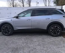 Zunanja slika - Peugeot 5008 - GT 1.2 HIBRID 145 E-DCT  + BON ZA ZIMSKE GUME 500€ - 4 - Predogledna slika