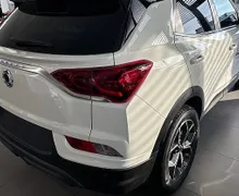 Zunanja slika - SsangYong Korando - 1.5 T-GDI Premium 4WD M T - 3 - Predogledna slika