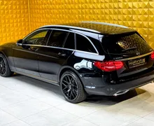 Notranja slika - Mercedes-Benz C-Razred - C220d AUT-LCI-4MATIC-KAMERA-KLJUKA-GRETJE-NAVI - 8 - Predogledna slika