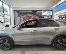 Zunanja slika - Volkswagen T-Roc - R-Line Black Style 1.5 eTSI DSG - 3 - Predogledna slika