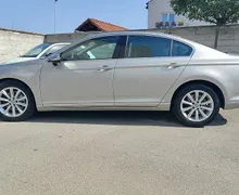 Zunanja slika - Volkswagen Passat - LIMUZ-2.0TDI-150KM-HIGHLINE-VIRTUAL-KAMERA-ACC-17C - 2 - Predogledna slika