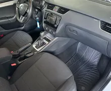 Zunanja slika - Škoda Octavia - Combi 1.6 TDI Ambition DSG-NAVI-AVT.KLIMA-2xPDC - 9 - Predogledna slika