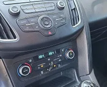 Zunanja slika - Ford Focus - Ambiente 1.0 EcoBoost 100 KM 1.lastnik - 5 - Predogledna slika