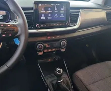 Zunanja slika - KIA Stonic - 1.2 DPI 57.9 kW  79 KM  LX Urban+ M T - 8 - Predogledna slika