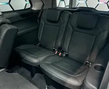 Notranja slika - Mercedes-Benz GL-Razred - GL 550•V8•AUT•4 MATIC•PANO•ACC•ZRAČNO•107.000KM• - 11 - Predogledna slika