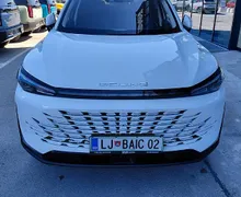 Zunanja slika - Baic X7 - 1.5T TESTNO VOZILO - DOBAVA TAKOJ - 1 - Predogledna slika