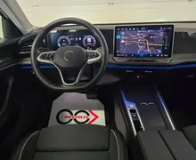 Notranja slika - Volkswagen Passat Variant - 1.5 eTSI Business DSG- LED.360kam.memory.asistence - 11 - Predogledna slika