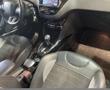 Zunanja slika - Peugeot 2008 - 1.2 PureTech 110 Stop Start ACTIVE EAT6 - 12 - Predogledna slika