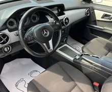 Notranja slika - Mercedes-Benz GLK-Razred - GLK 200 CDI-1 LASTNIK-LED-NAVI-19 COL-ODLIČEN... - 9 - Predogledna slika