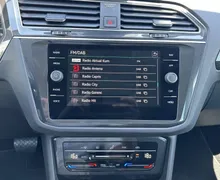 Notranja slika - Volkswagen Tiguan - 2.0 TDI BMT Elegance DSG VIRTUAL ACC KAMERA - 16 - Predogledna slika