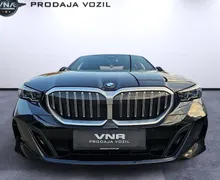 Zunanja slika - BMW serija 5: - 520d Avt. |M-OPTIC|VIRTUAL|AMBIENT|EL-SED|ALU19| - 2 - Predogledna slika