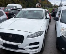 Zunanja slika - Jaguar F-PACE - AWD 2.0 D  20d  Prestige Avt. V OKVARI - 2 - Predogledna slika