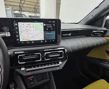 Zunanja slika - Renault 5 E-Tech Electric - Iconic Cinq EV52 110kW+Paket Vožnja - 11 - Predogledna slika