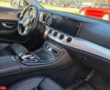 Notranja slika - Mercedes-Benz E-Razred - E 220 dT - 10 - Predogledna slika