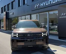 Zunanja slika - Hyundai Santa Fe - 4WD 1.6 PHEV Hybrid Impression Avt. 7 SEDEŽEV - 2 - Predogledna slika