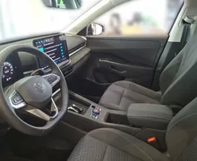Notranja slika - Volkswagen T-Roc - 1.5 eTSI Life DSG - 7 - Predogledna slika