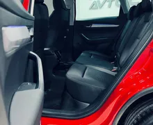 Zunanja slika - Škoda Karoq - TOUR-1.0 TSI 81kW-LED-ALU-KLJUKA-GRETJE VOLANA... - 8 - Predogledna slika