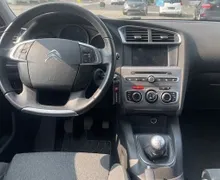 Zunanja slika - Citroën C4 - 1.2 PureTech 110 Feel.VELIK SERVIS.SAMO 103.000 KM - 13 - Predogledna slika