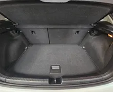 Notranja slika - Volkswagen Polo - 1.0 TSI 4ALL DSG - 10 - Predogledna slika