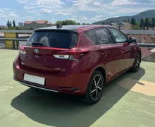 Zunanja slika - Toyota Auris - Hybrid 1.8 VVT-i Black Edition Avt. VZR. KAM. TEMP - 6 - Predogledna slika