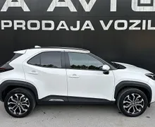 Zunanja slika - Toyota Yaris Cross - 1.5 VVT-i hibrid Sport-NAVI-KAMERA-LED-FULL ASSIS - 3 - Predogledna slika