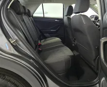 Notranja slika - Volkswagen T-Roc - 2.0 TDI BMT Style DSG - IQ Light.alcantara.kamera - 13 - Predogledna slika