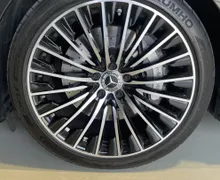 Zunanja slika - Mercedes-Benz E-Razred - ZRAČNO-KEYLESS-NAVI-KLJUKA-LED-RADAR-LANE-VIRTUAL - 19 - Predogledna slika