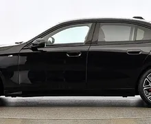 Zunanja slika - BMW Serija 5 - : 540d xDrive-M OPTIK-LED-VIRTUAL-M PRO PAKET- - 6 - Predogledna slika