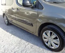 Zunanja slika - Citroën Berlingo - 1.6hdi 90hp - N1 - VLEČNA KLJUKA- ODBITEK DDV - 10 - Predogledna slika