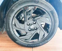 Zunanja slika - Hyundai i20 - 1.0 T-GDI BLACK LINE-TESTNO VOZILO-AKT.T-LED-VIDEO - 4 - Predogledna slika