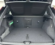 Notranja slika - Volvo XC40 - B3 P Core AT DCT 3 leta garancije + 3 servisi - 20 - Predogledna slika