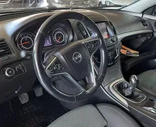 Zunanja slika - Opel Insignia - 2.0 CDTI  4+4 POGON VELIKO OPREME LEPO OHRANJEN - 4 - Predogledna slika