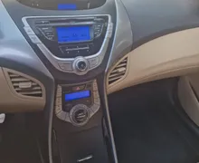 Zunanja slika - Hyundai Elantra - 1.6 MPI Life 1.LASTNIK SLO... - 4 - Predogledna slika