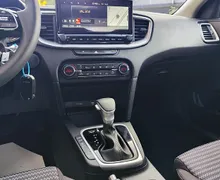 Zunanja slika - KIA XCeed - 1.6 T-GDi LX SMART ISG.7DCT 110 kW - 6 - Predogledna slika