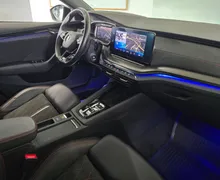 Notranja slika - Škoda Octavia - Combi 4x4 2.0 TDI RS DSG - Matrix.Canton.memory - 10 - Predogledna slika
