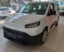 Zunanja slika - Toyota Proace - City Verso 1.2 P S S Shuttle 81kW Long - 1 - Predogledna slika