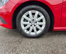 Zunanja slika - Mercedes-Benz A-Razred - STYLE°SLO°BI-XENON°KAMERA°AVT.KLIMA°ALU°BLUETOOTH. - 9 - Predogledna slika