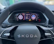 Notranja slika - Škoda Octavia - Combi 2.0 TDI Family DSG... - 7 - Predogledna slika
