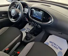 Zunanja slika - Toyota Aygo - 1.0 X-PLAY ALLOYS TOUCH •SLO•KAMERA•ACC• - 10 - Predogledna slika